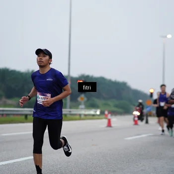 Runner Photo 7454813