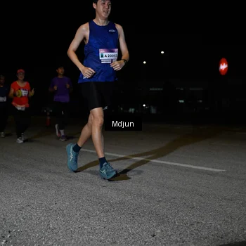 Runner Photo 7454814