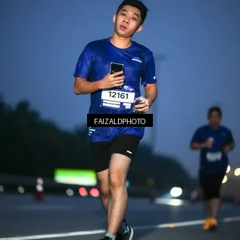 Runner Photo 7454832