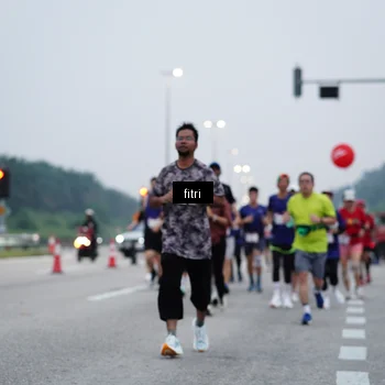Runner Photo 7454841