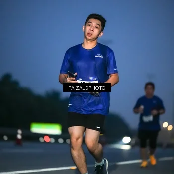 Runner Photo 7454843