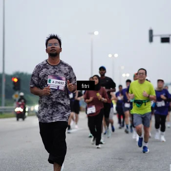 Runner Photo 7454849