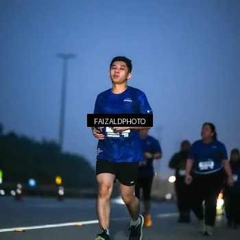 Runner Photo 7454857