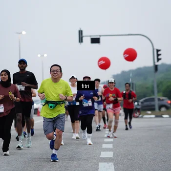 Runner Photo 7454868