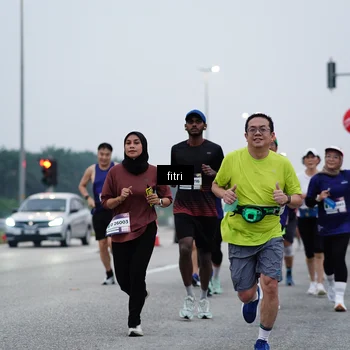 Runner Photo 7454872