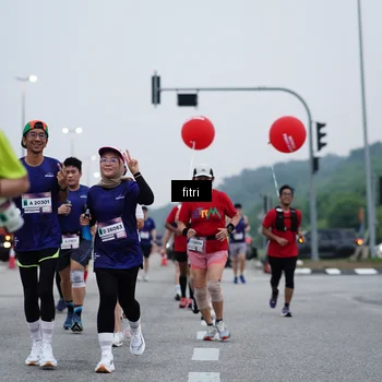 Runner Photo 7454892