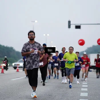 Runner Photo 7454904