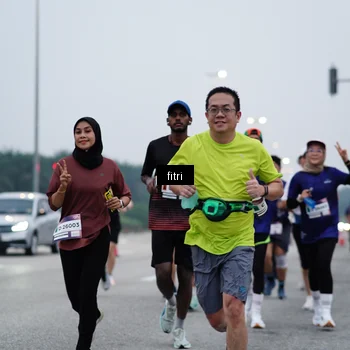 Runner Photo 7454905