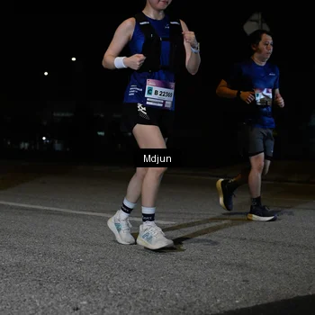 Runner Photo 7454913