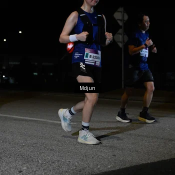 Runner Photo 7454915