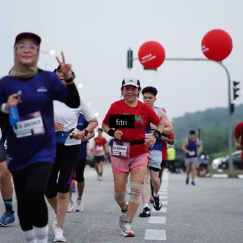 Runner Photo 7454917