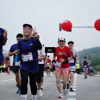 Runner Photo 7454918