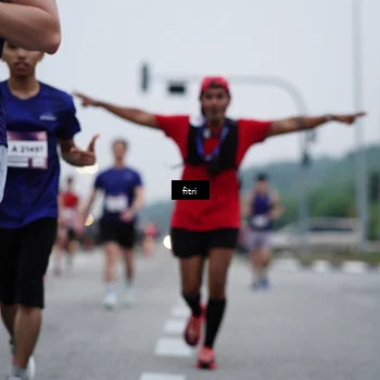 Runner Photo 7454955
