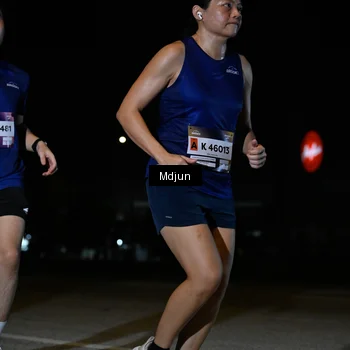 Runner Photo 7455010