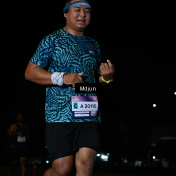 Runner Photo 7455016