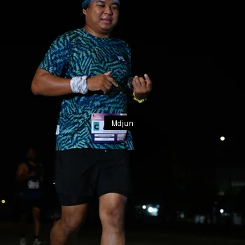 Runner Photo 7455019