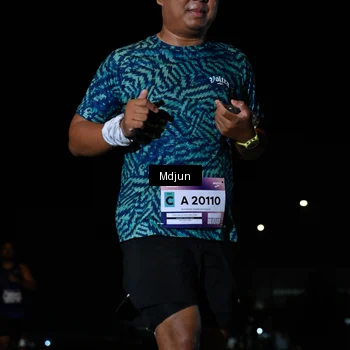 Runner Photo 7455029