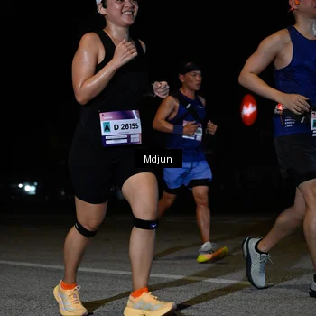 Runner Photo 7455044
