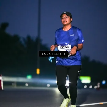 Runner Photo 7455046