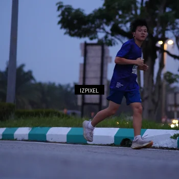 Runner Photo 7455058