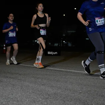 Runner Photo 7455105