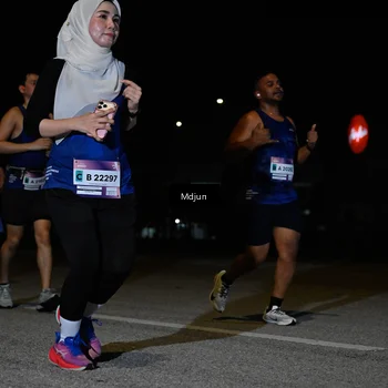 Runner Photo 7455111