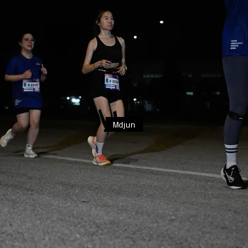 Runner Photo 7455122
