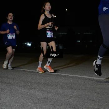 Runner Photo 7455124