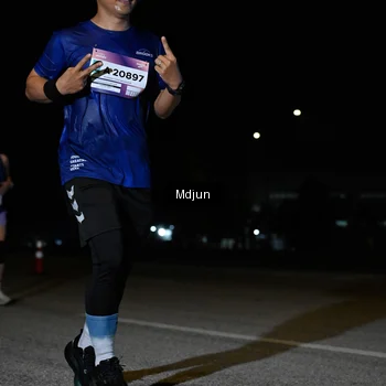 Runner Photo 7455136