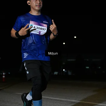 Runner Photo 7455137
