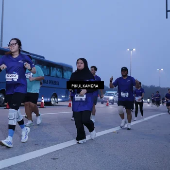 Runner Photo 7455144