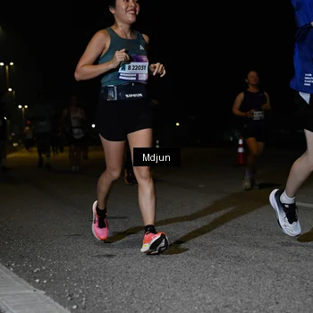 Runner Photo 7455172
