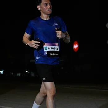 Runner Photo 7455210