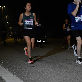 Runner Photo 7455224