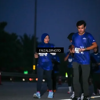 Runner Photo 7455236