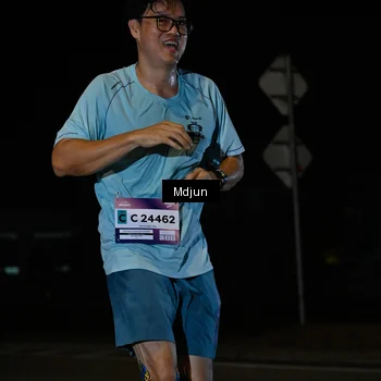 Runner Photo 7455238