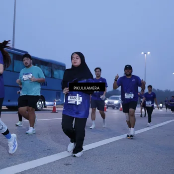 Runner Photo 7455253
