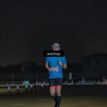 Runner Photo 7455305