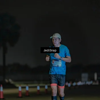 Runner Photo 7455320