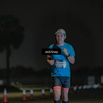 Runner Photo 7455329