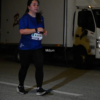 Runner Photo 7455342