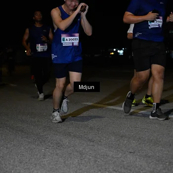 Runner Photo 7455429