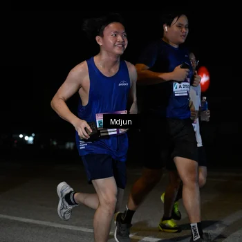 Runner Photo 7455432