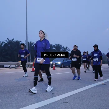 Runner Photo 7455436