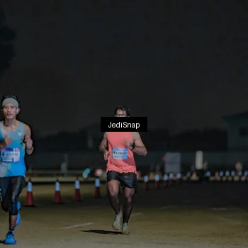 Runner Photo 7455445