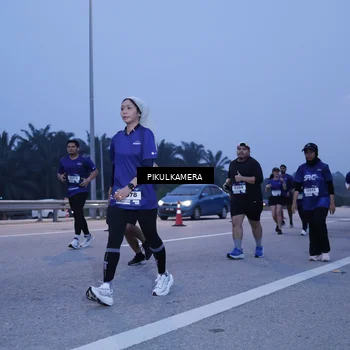 Runner Photo 7455465