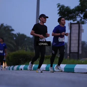 Runner Photo 7455519