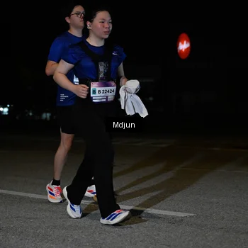 Runner Photo 7455535