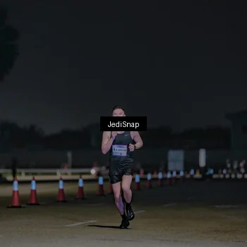 Runner Photo 7455563