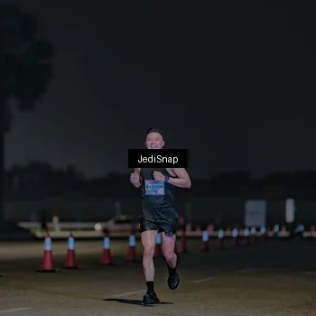Runner Photo 7455565